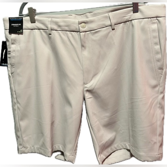 NWT Roundtree & Yorke Performance Flat Front Straight Fit Shorts Size 42 - Picture 3 of 5